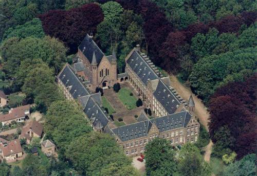 Hoeven Niederlande Promo-Code Booking.com