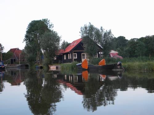 Poppenwier Nederland promotiecode Booking.com