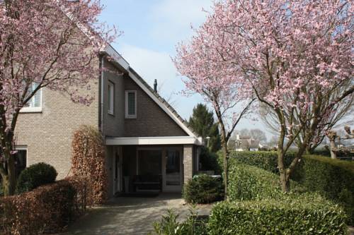 Vlijmen Netherlands Promo Code Booking.com